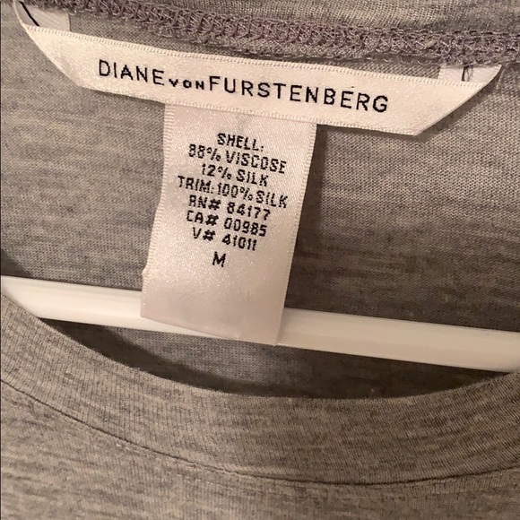 Traded- Diane Von Furstenberg grey long top M - Picture 2 of 4